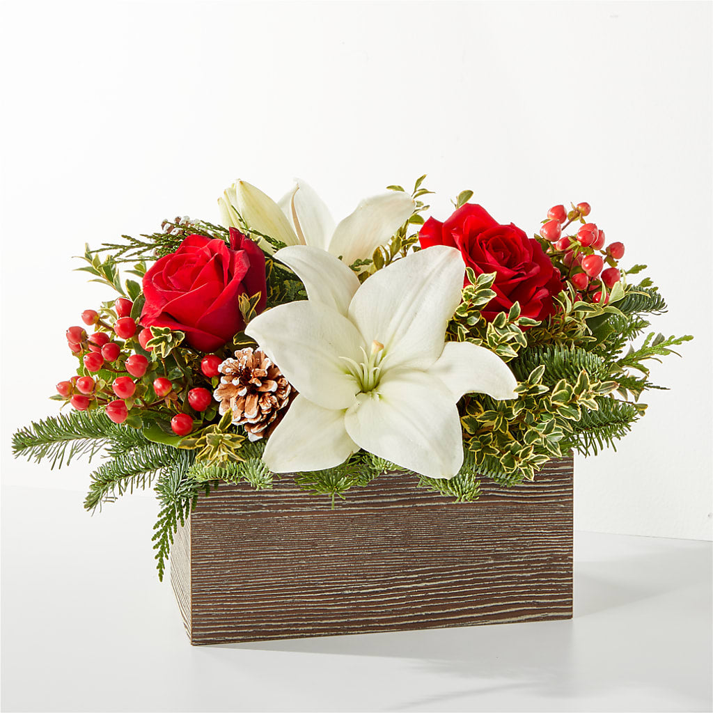 Snowy Wonderland Bouquet – The Owls Nest Florist, York SC