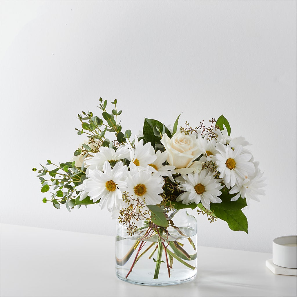Fresh Linen Bouquet – The Owls Nest Florist, York SC