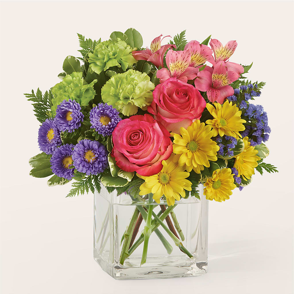 Candy Jar Bouquet – The Owls Nest Florist, York SC