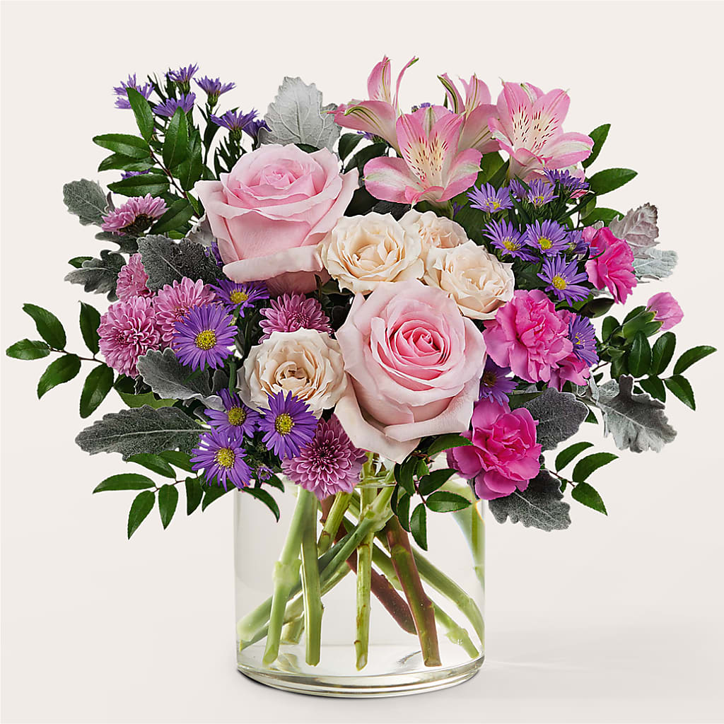 Light as a Feather Bouquet – The Owls Nest Florist, York SC