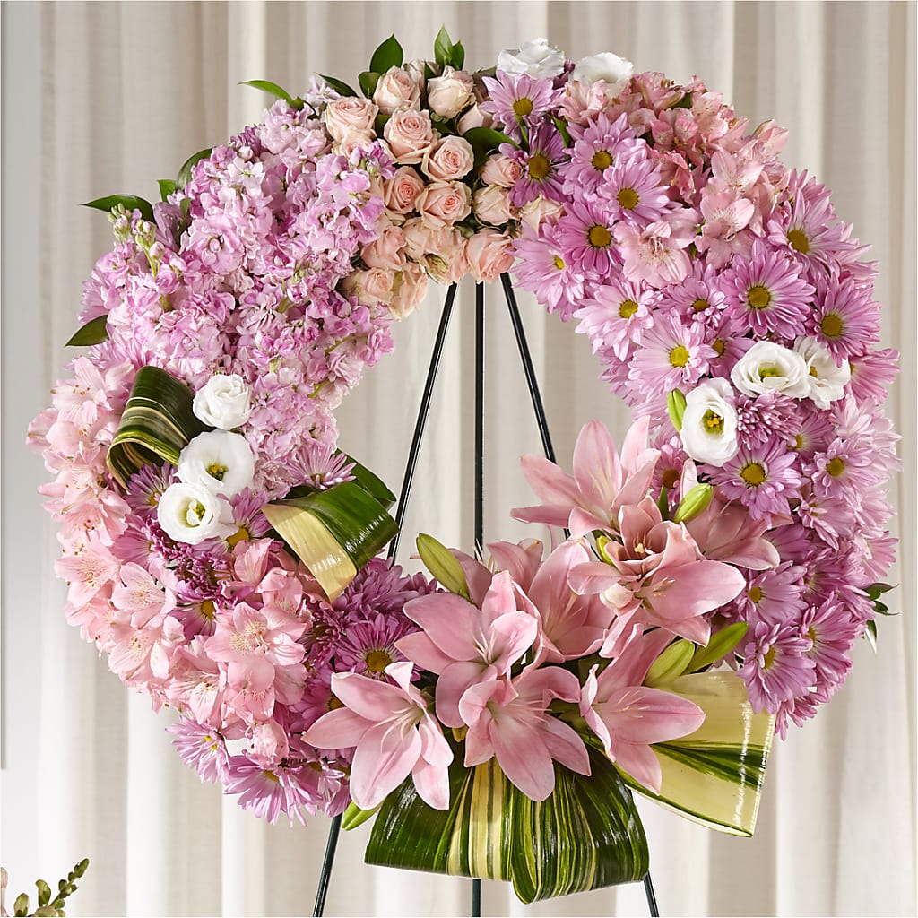Gift of Warmth Wreath – The Owls Nest Florist, York SC