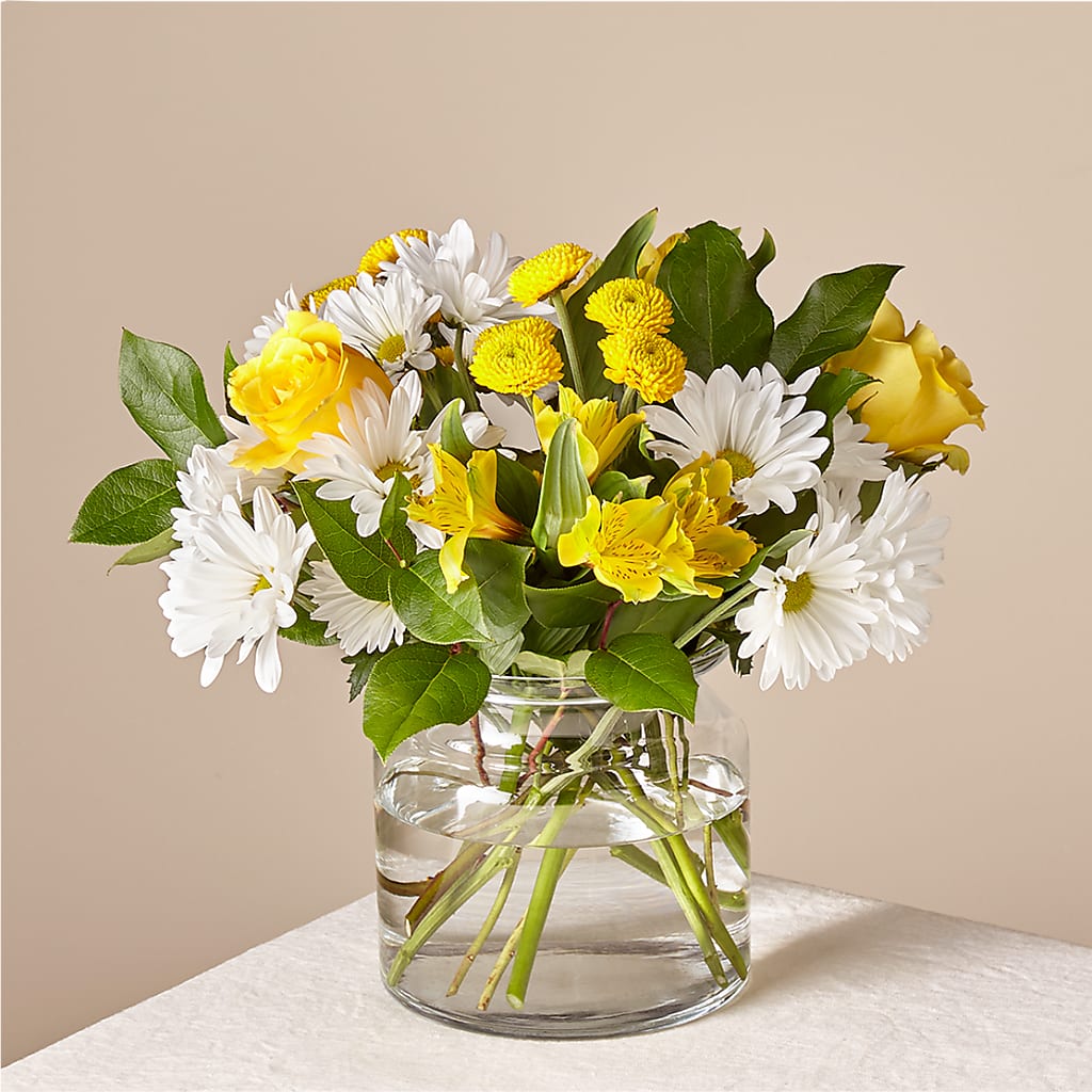 Sunny Sentiments Bouquet – The Owls Nest Florist, York SC