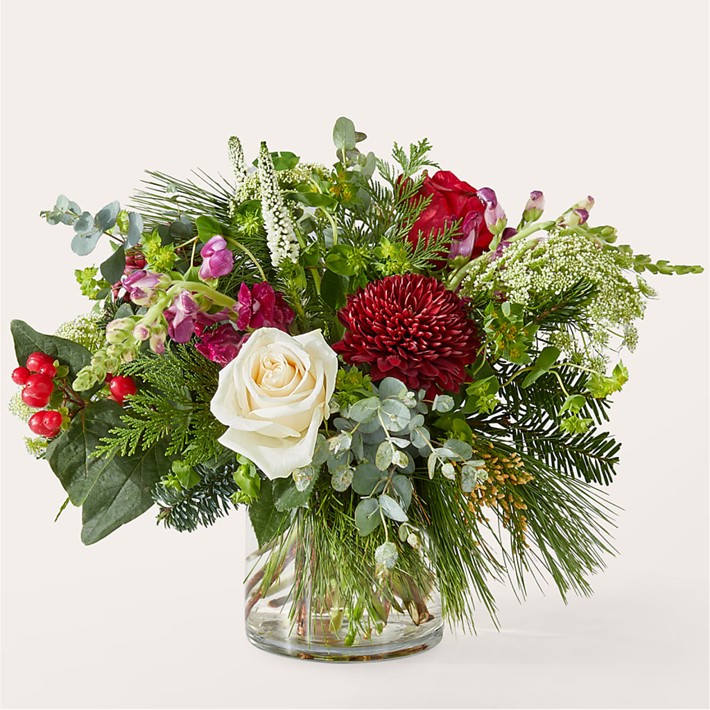 Cranberry Fizz Bouquet – The Owls Nest Florist, York SC
