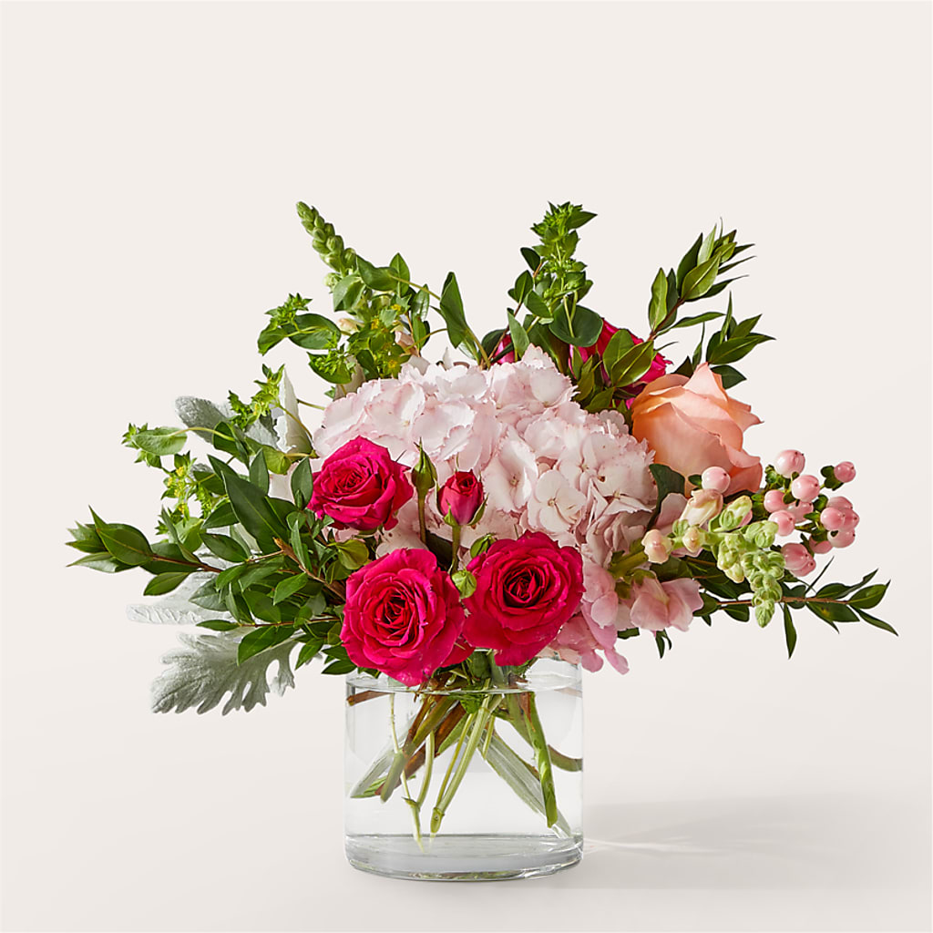 Glitz & Glam Bouquet – The Owls Nest Florist, York SC