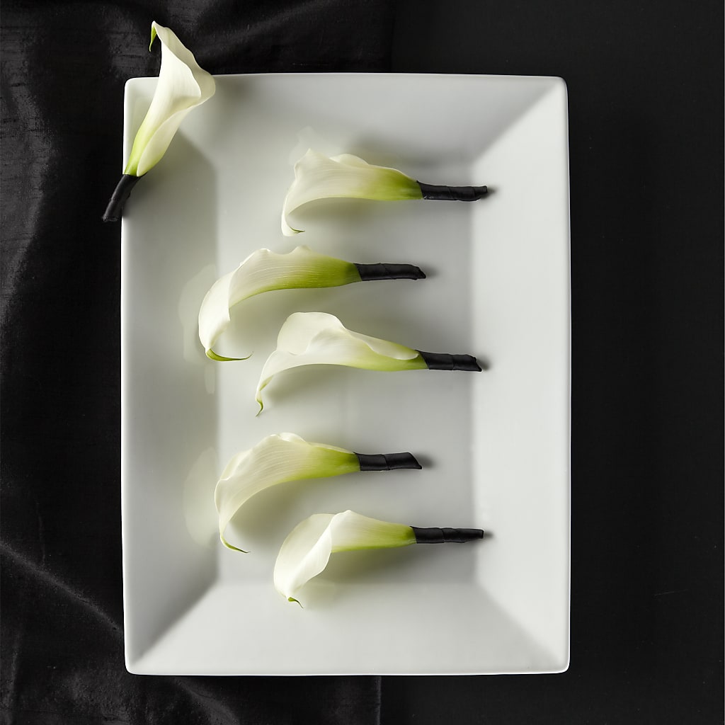 Calla Lily Promise Boutonniere – The Owls Nest Florist, York SC