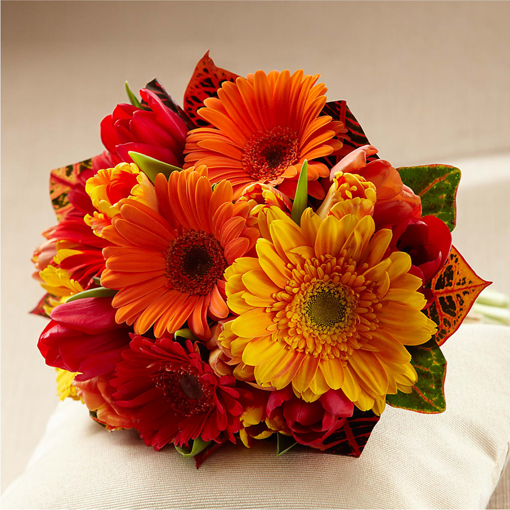 Sunglow Bouquet – The Owls Nest Florist, York SC