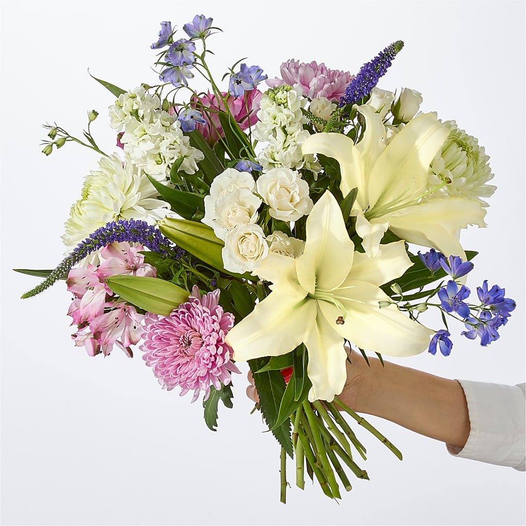 Winter Celebration Bouquet –  The Owls Nest Florist, York SC