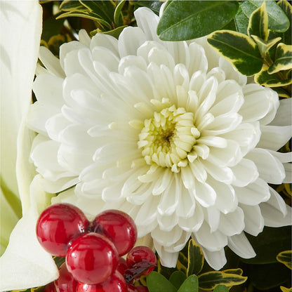 Festive Moments Tree –  The Owls Nest Florist, York SC