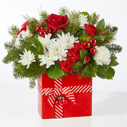 Presents Under the Tree Bouquet –  The Owls Nest Florist, York SC