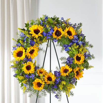 Bright Rays Wreath –  The Owls Nest Florist, York SC