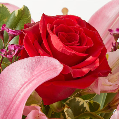 Lucky in Love Bouquet –  The Owls Nest Florist, York SC