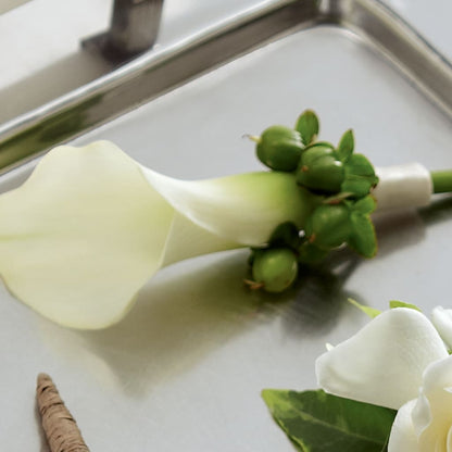 White Calla Boutonniere –  The Owls Nest Florist, York SC